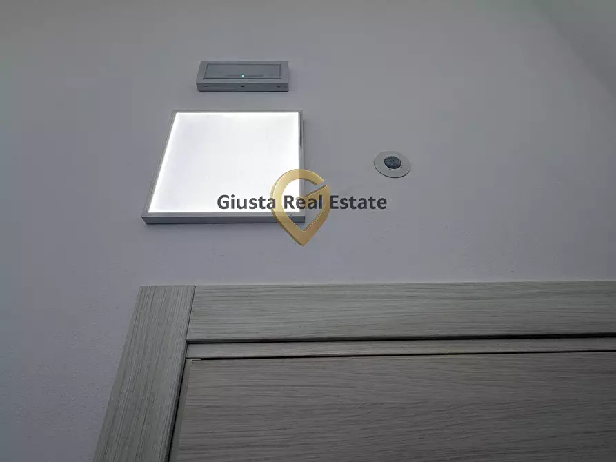 Immagine 13 di Attività commerciale in vendita  in Via Torre Santa Susanna 84 a Mesagne