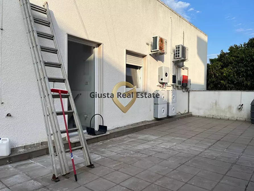 Immagine 18 di Villa in vendita  in Via Materdomini 31 a Brindisi