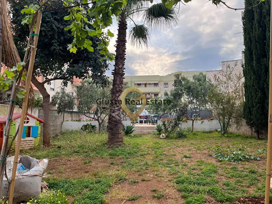 Immagine 24 di Villa in vendita  in Via Materdomini 31 a Brindisi