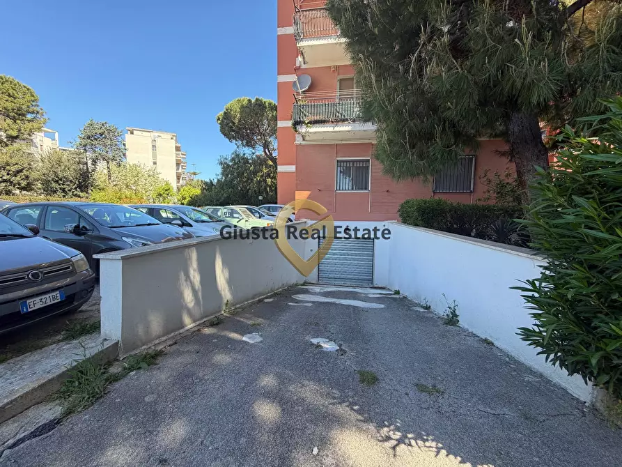 Immagine 18 di Appartamento in vendita  in Via del lavoro 28 a Brindisi