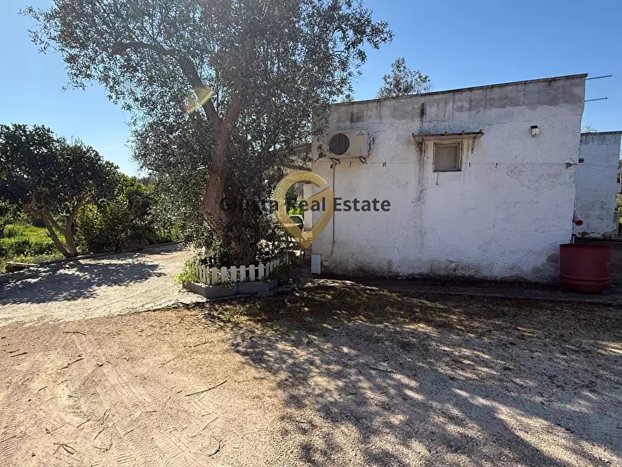 Immagine 7 di Villa in vendita  in Contrada Tanusci a Latiano