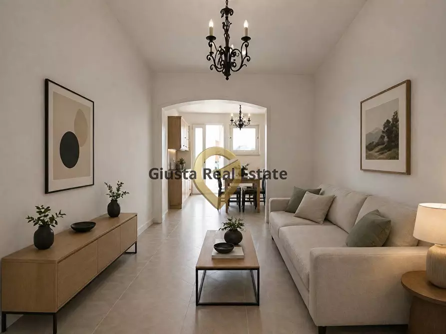 Immagine 9 di Casa indipendente in vendita  in Via Giuseppe Trono 139 a Mesagne