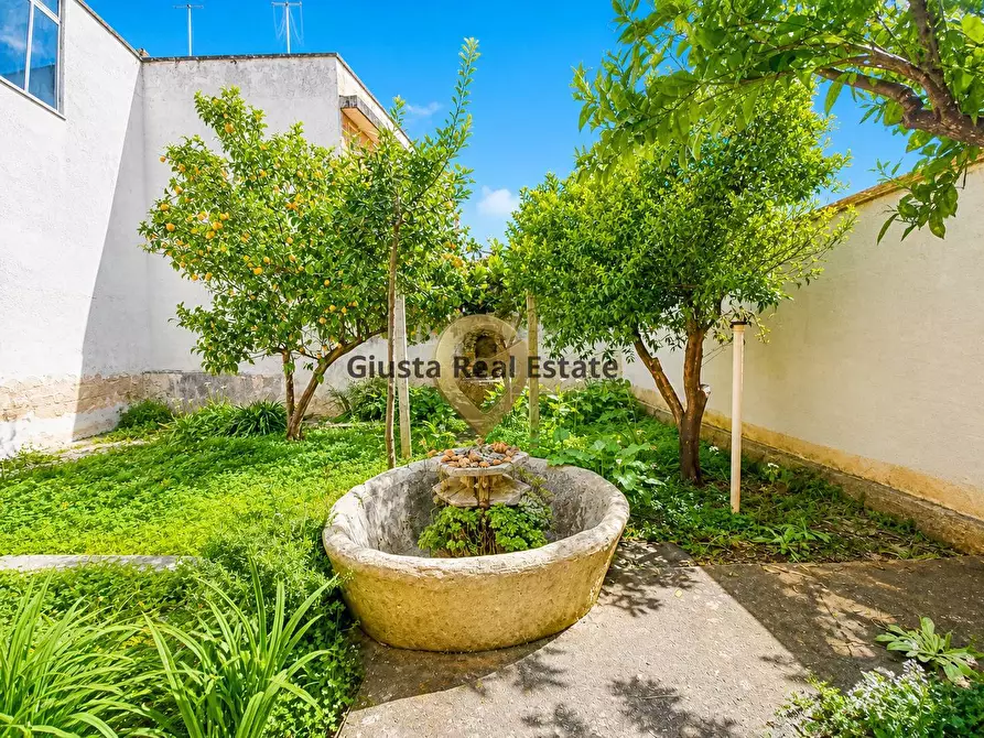 Immagine 14 di Casa semindipendente in vendita  in Via Giousuè Carducci 6 a Cellino San Marco