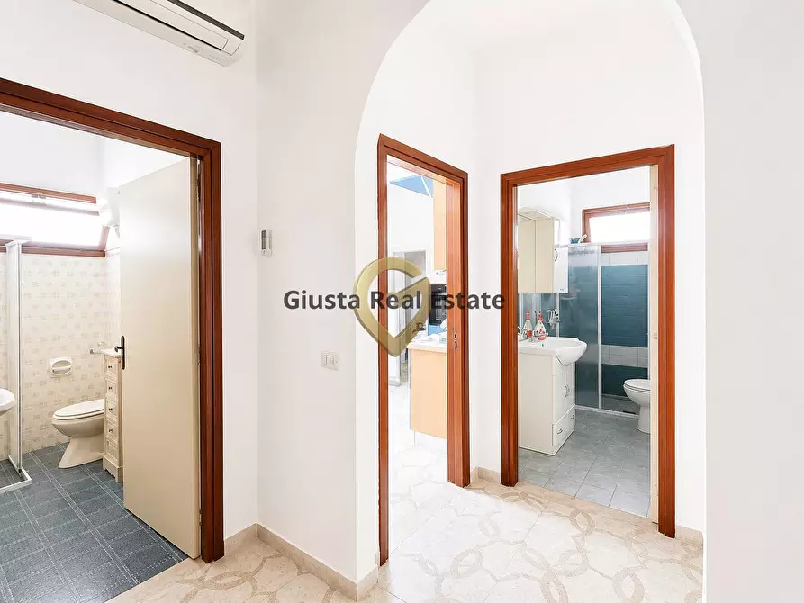 Immagine 12 di Villa in vendita  in Via Mascagni 25 a Brindisi