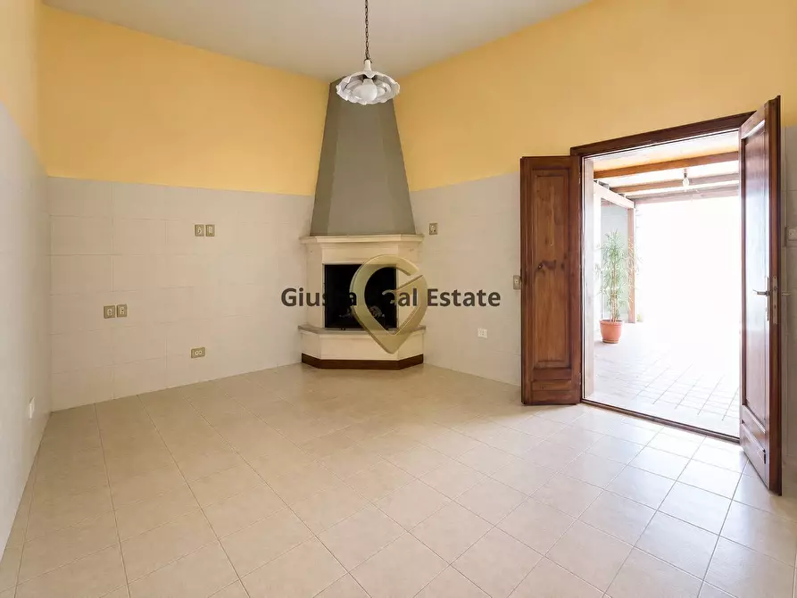 Immagine 6 di Casa indipendente in vendita  in Via Duca Di Genova 25 a Mesagne