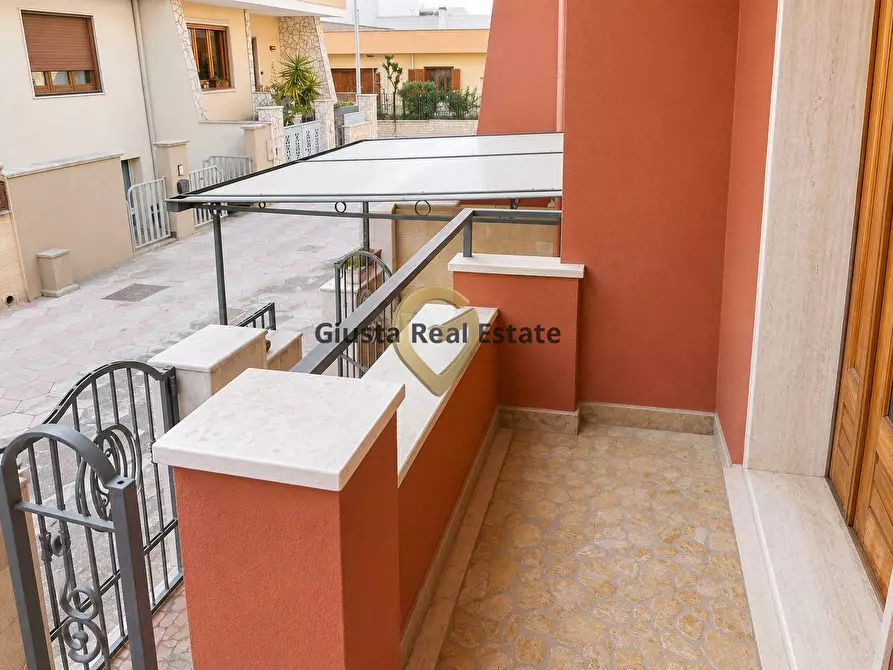 Immagine 2 di Casa indipendente in vendita  in Via Valle D'Aosta a San Pietro Vernotico