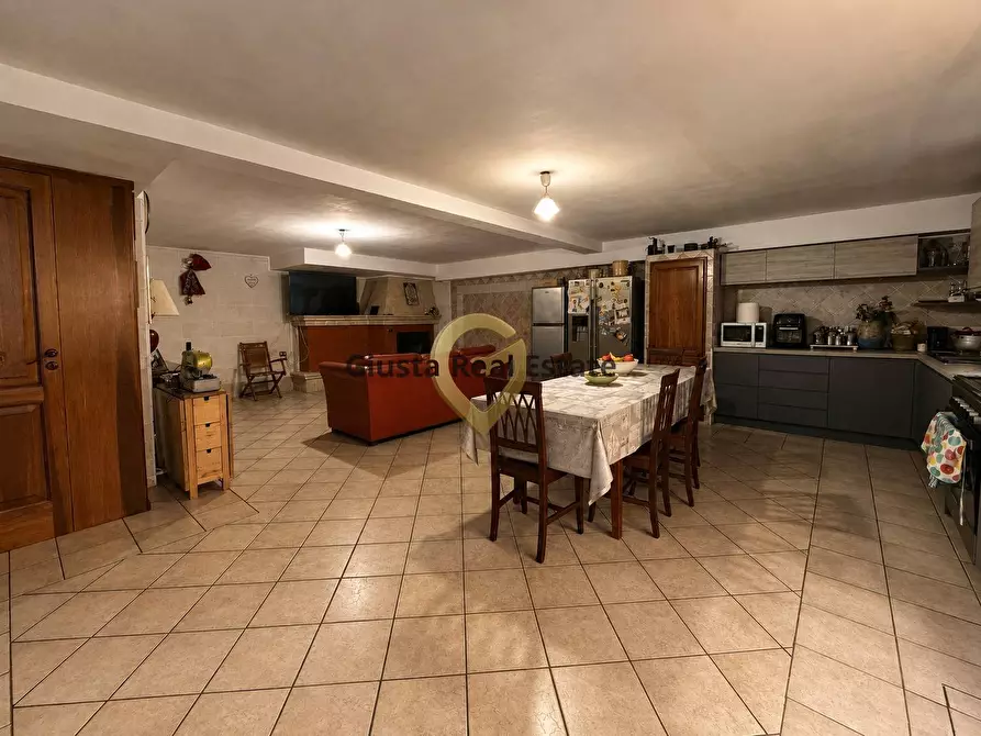 Immagine 3 di Casa indipendente in vendita  in Via Valle D'Aosta a San Pietro Vernotico