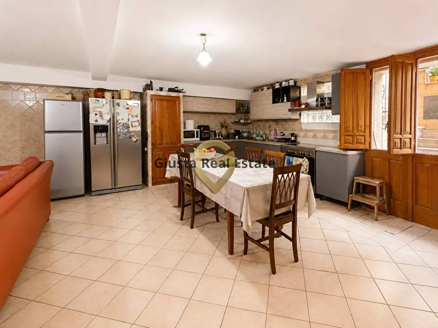 Immagine 6 di Casa indipendente in vendita  in Via Valle D'Aosta a San Pietro Vernotico