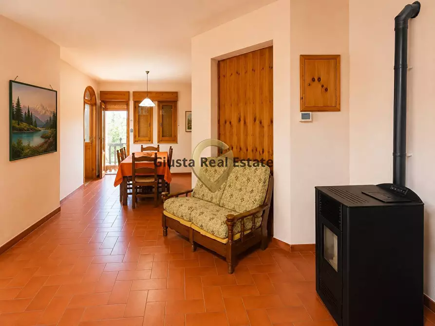 Immagine 4 di Villa in vendita  in Contrada Visciglio 39 a Oria