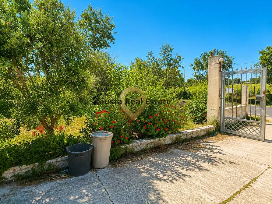 Immagine 2 di Villa in vendita  in Contrada Pappadà 43 a Oria