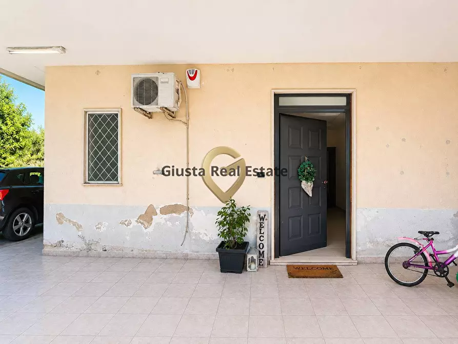 Immagine 3 di Villa in vendita  in Contrada Pappadà 43 a Oria