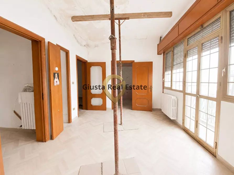 Immagine 5 di Appartamento in vendita  in via Liguria 57 a San Pietro Vernotico