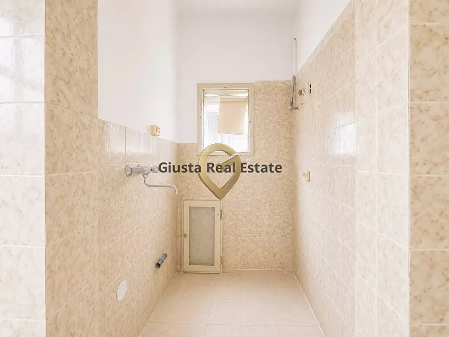 Immagine 9 di Appartamento in vendita  in via Liguria 57 a San Pietro Vernotico