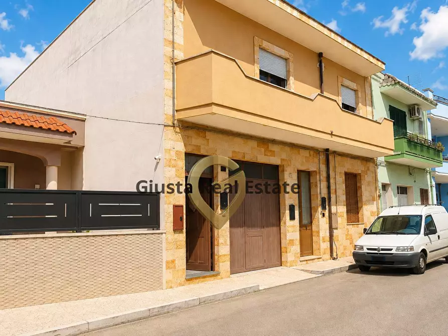 Immagine 1 di Casa semindipendente in vendita  in Via Filippo Turati 33 a Cellino San Marco