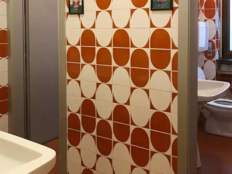 Immagine 17 di Ufficio in vendita  in via carrobbio a Varese