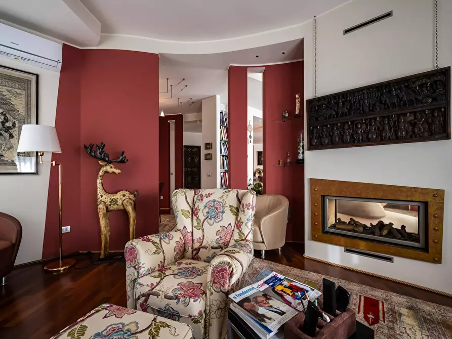 Immagine 15 di Attico in vendita  in Via Battisti a Varese