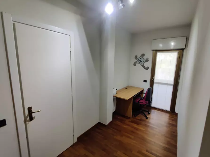 Immagine 12 di Appartamento in vendita  in Via Gramsci 9 a Gallarate