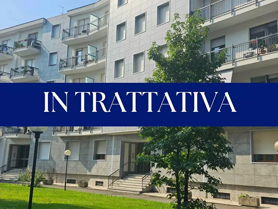 Immagine 1 di Appartamento in vendita  in Viale Gorizia 40 a Legnano