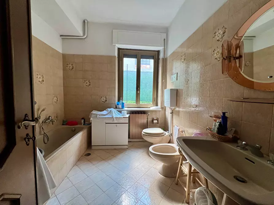 Immagine 22 di Villetta a schiera in vendita  in Via Ambrogio borgognone 15 a Varese