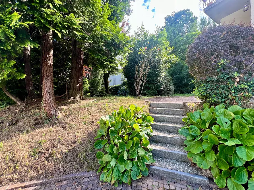 Immagine 31 di Villetta a schiera in vendita  in Via Ambrogio borgognone 15 a Varese