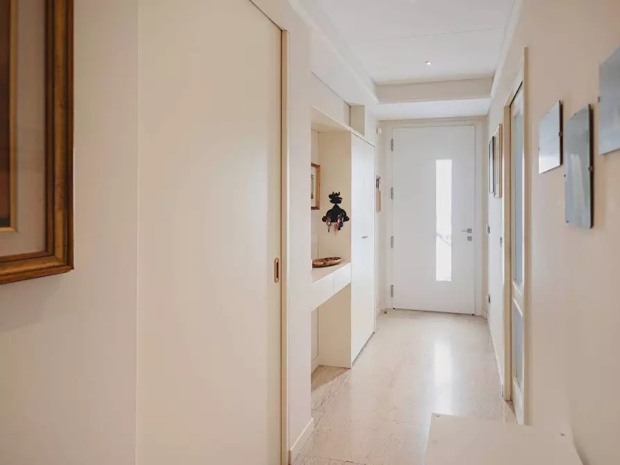 Immagine 11 di Villa in vendita  in Via San Martino 9 a Cuggiono