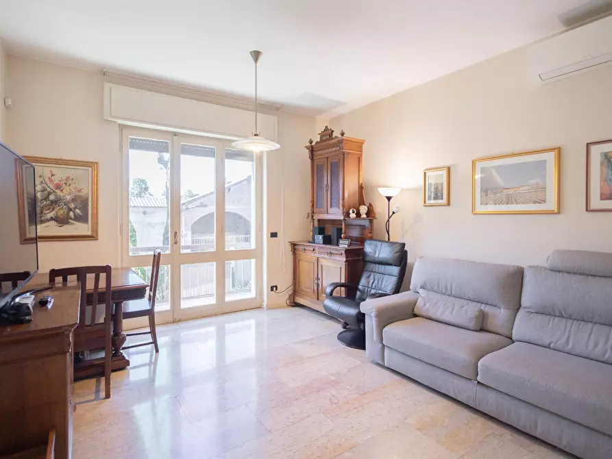 Immagine 19 di Villa in vendita  in Via San Martino 9 a Cuggiono