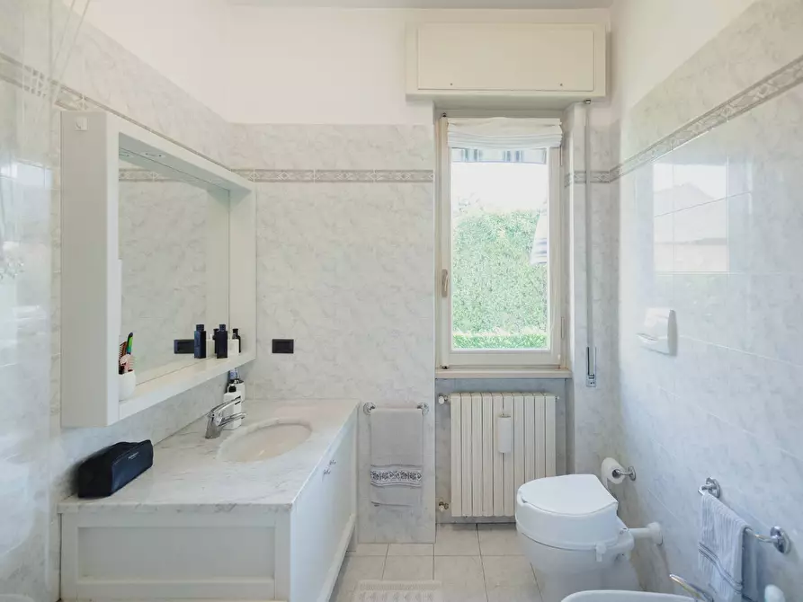 Immagine 23 di Villa in vendita  in Via San Martino 9 a Cuggiono