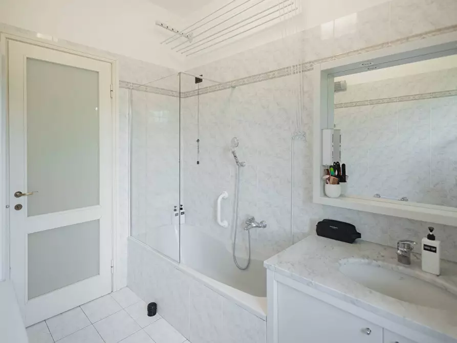 Immagine 25 di Villa in vendita  in Via San Martino 9 a Cuggiono