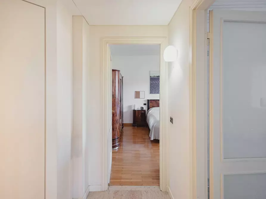 Immagine 27 di Villa in vendita  in Via San Martino 9 a Cuggiono