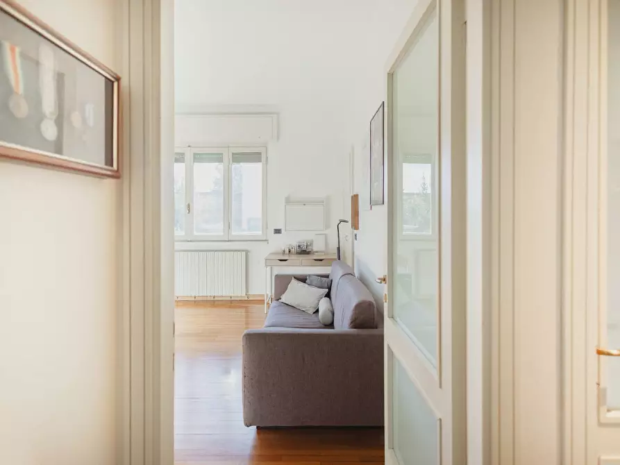 Immagine 34 di Villa in vendita  in Via San Martino 9 a Cuggiono