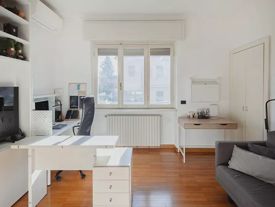 Immagine 35 di Villa in vendita  in Via San Martino 9 a Cuggiono