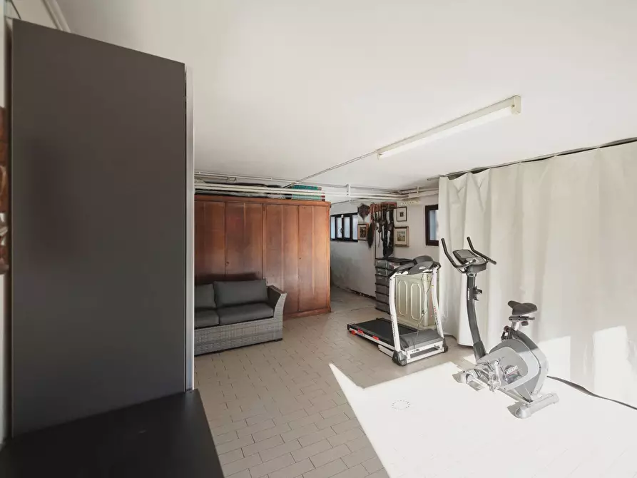 Immagine 47 di Villa in vendita  in Via San Martino 9 a Cuggiono