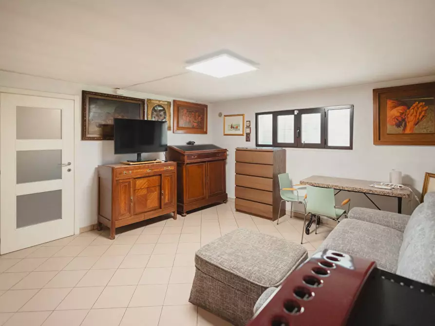 Immagine 56 di Villa in vendita  in Via San Martino 9 a Cuggiono