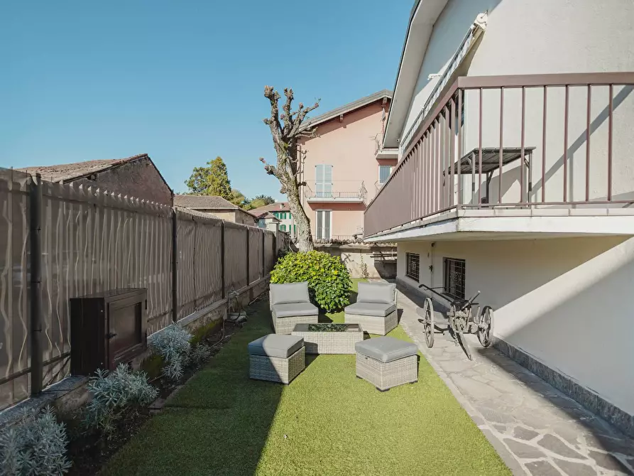 Immagine 6 di Villa in vendita  in Via San Martino 9 a Cuggiono