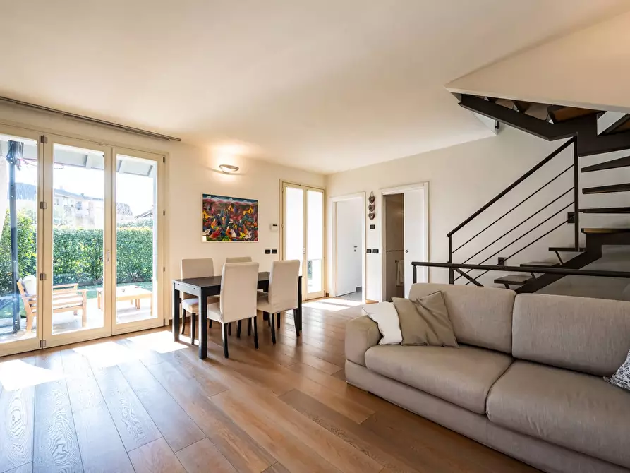 Immagine 5 di Villetta a schiera in vendita  in via Fratelli Rosselli a Gavirate