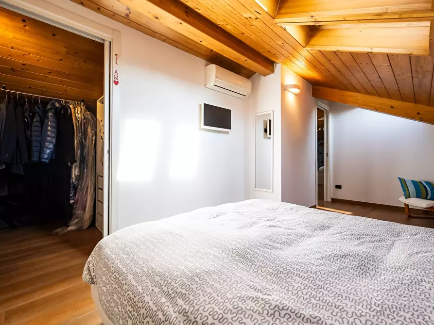 Immagine 18 di Villetta a schiera in vendita  in via Fratelli Rosselli a Gavirate