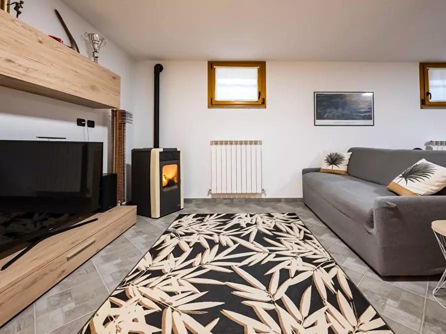 Immagine 29 di Villetta a schiera in vendita  in via Fratelli Rosselli a Gavirate