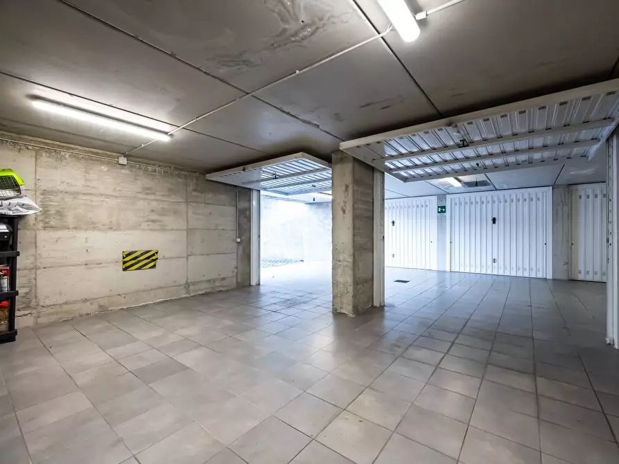 Immagine 32 di Villetta a schiera in vendita  in via Fratelli Rosselli a Gavirate