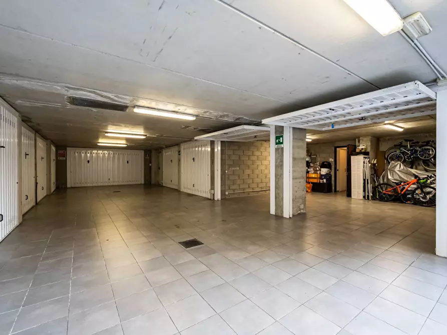 Immagine 34 di Villetta a schiera in vendita  in via Fratelli Rosselli a Gavirate