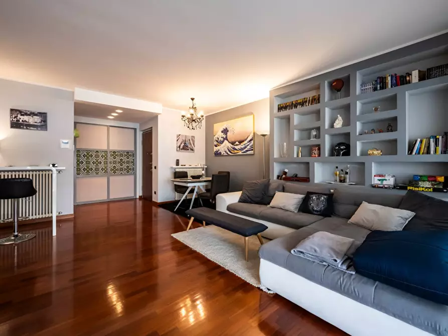 Immagine 5 di Appartamento in vendita  in via giosuè carducci a Gallarate