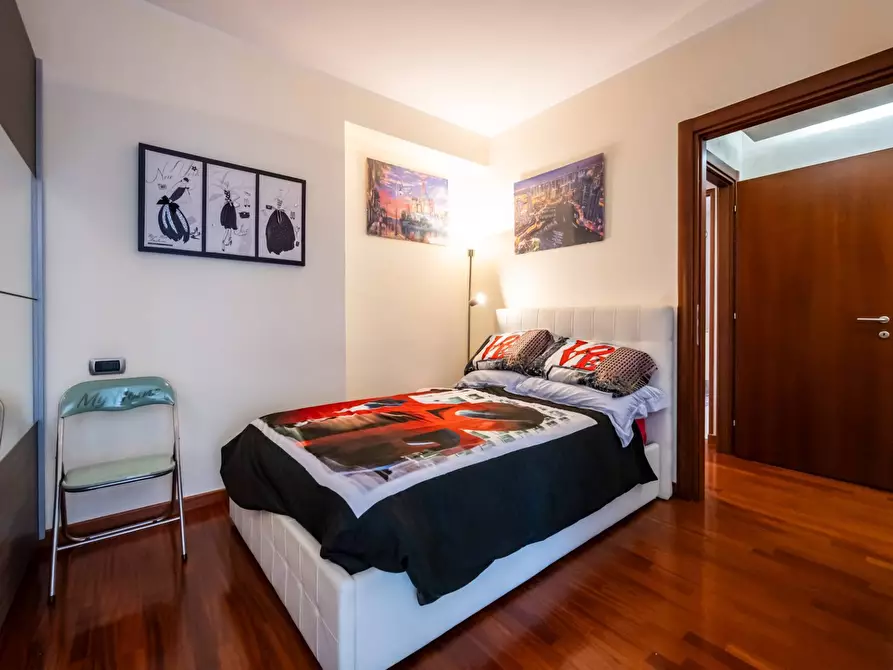 Immagine 16 di Appartamento in vendita  in via giosuè carducci a Gallarate