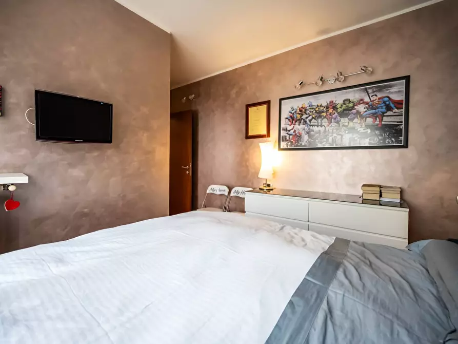 Immagine 28 di Appartamento in vendita  in via giosuè carducci a Gallarate