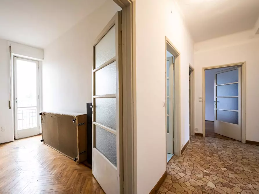 Immagine 26 di Appartamento in vendita  in via Piave a Varese