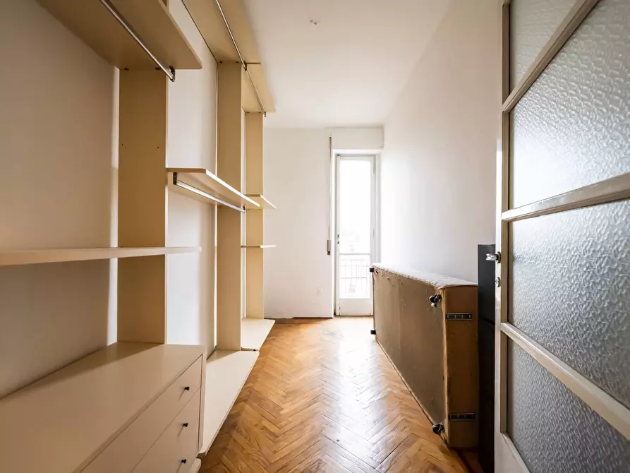 Immagine 27 di Appartamento in vendita  in via Piave a Varese