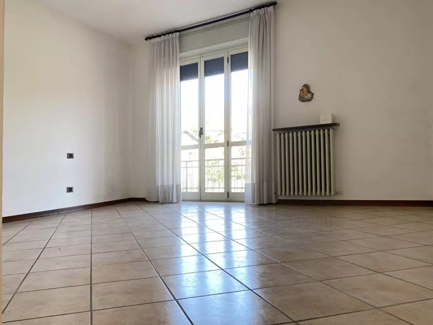 Immagine 3 di Appartamento in affitto  in Via Cornelio Rovera 38 a Gavirate