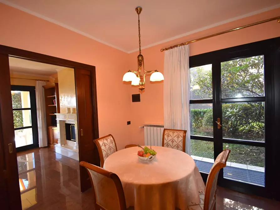 Immagine 47 di Villetta a schiera in vendita  in Via Sicilia a Verbania