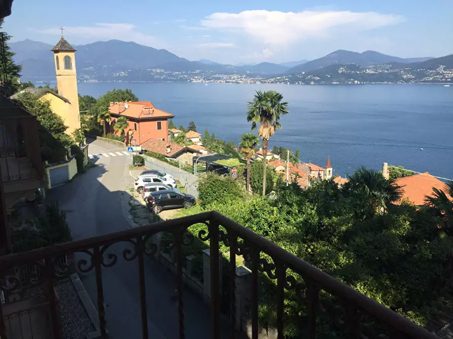 Immagine 45 di Villa in vendita  in Via Manzi 42 a Oggebbio