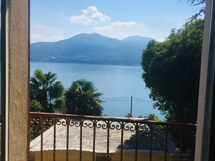 Immagine 47 di Villa in vendita  in Via Manzi 42 a Oggebbio