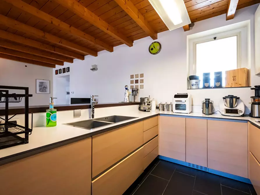 Immagine 5 di Appartamento in vendita  in Via Felice Cavallotti 10 a Gallarate