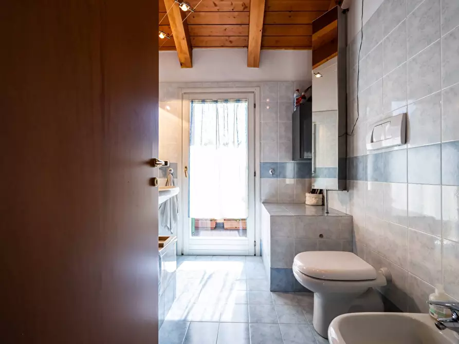 Immagine 16 di Appartamento in vendita  in Via Felice Cavallotti 10 a Gallarate